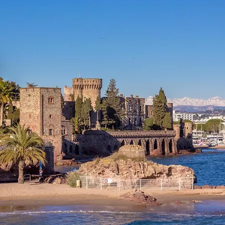 Superbe 2 Pieces Magnifique Vue Mer Et Esterel Mandelieu